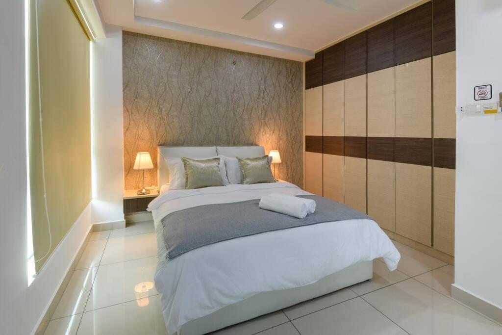 2R1B/Seaview Tropical /1~8Pax/Gurney Mansion One Lägenhet George Town Exteriör bild