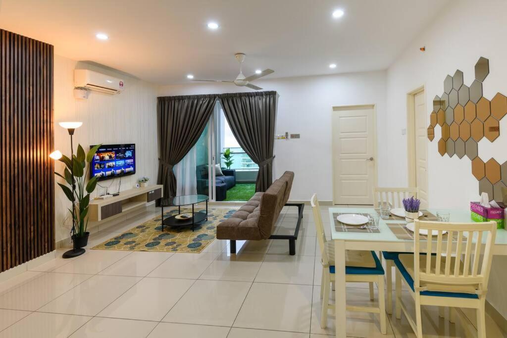 2R1B/Seaview Tropical /1~8Pax/Gurney Mansion One Lägenhet George Town Exteriör bild