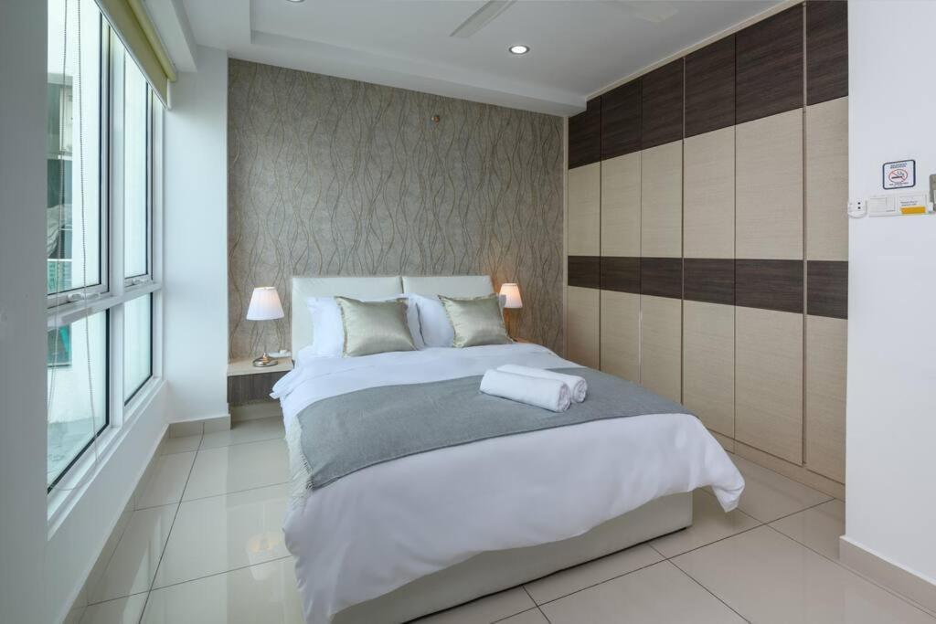 2R1B/Seaview Tropical /1~8Pax/Gurney Mansion One Lägenhet George Town Exteriör bild